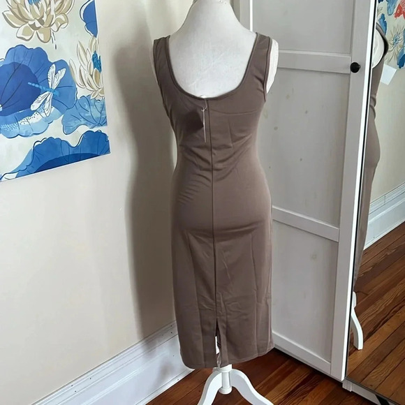 Le Lis Midi Body Con Tank Dress in "Mocha" - NWT - Size M - Picture 6 of 12